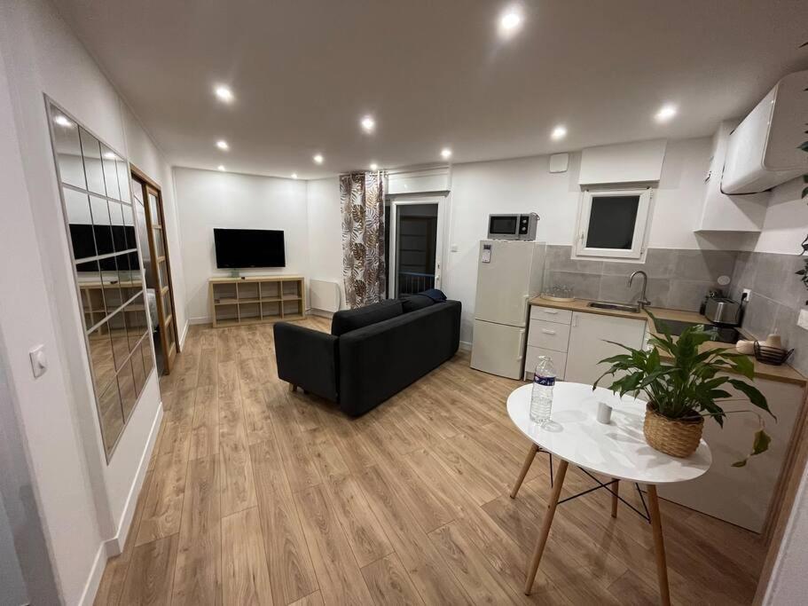 ביוסי-סיינט-ג'ורג' Appartement Disneyland Paris מראה חיצוני תמונה