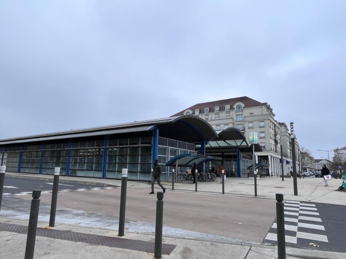 ביוסי-סיינט-ג'ורג' Appartement Disneyland Paris מראה חיצוני תמונה
